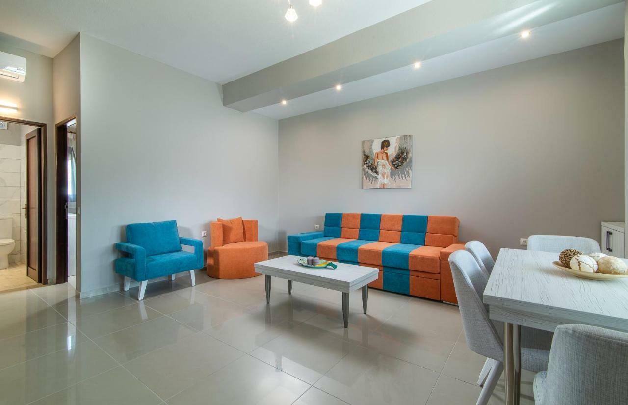 Luxury Apartments Marianna เนโอสมาร์มาราส ภายนอก รูปภาพ